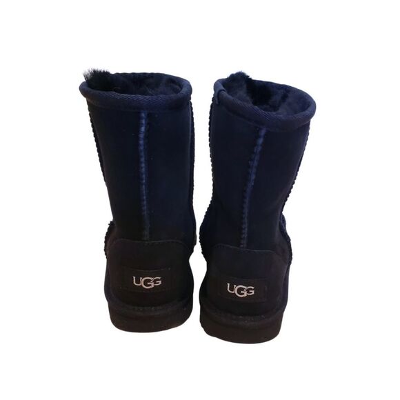 UGG Black Toddlers' Classic II Boot NWOB - Picture 4 of 8